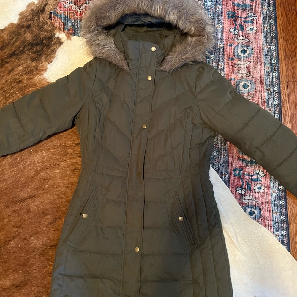 A New Day (Target) Olive Green Winter Jacket with Fur Trim! Size M